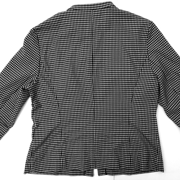Yansi Fugel Gingham Jacket with Red Contrast - Picture 6 of 10